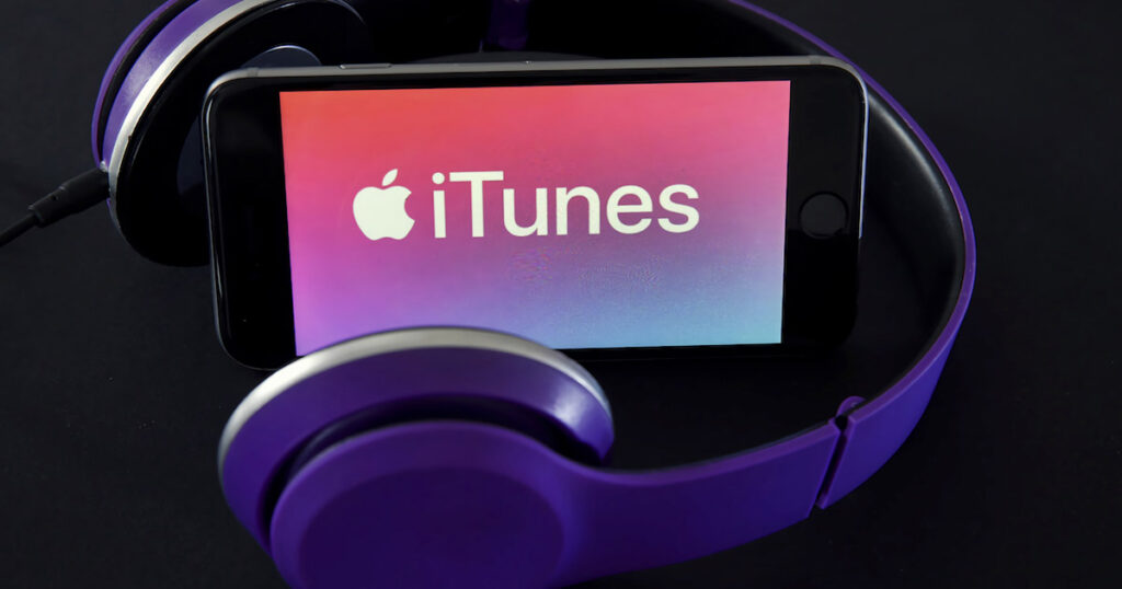 How to Download Files From iTunes